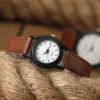 Montres décontractées en cuir rétro pour hommes et femmes, montre-bracelet à quartz simple pour dames, petit cadran, cadeau d'horloge