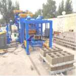 Usine QT4-18 Béton Interlock CHB nuits Machine De Moulage Ciment existent Brique Executive Machine Prix à Vendre
